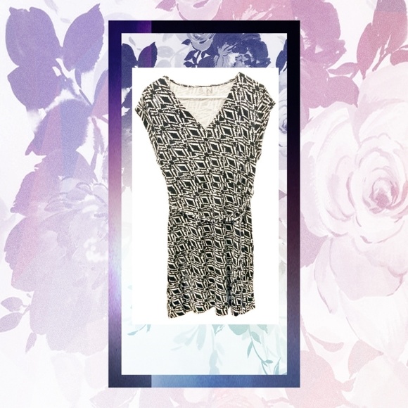 Madison Dresses & Skirts - Midi dress